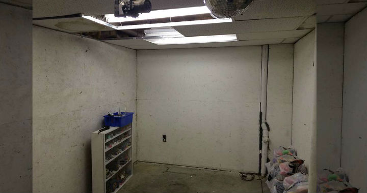 Un meșter a transformat un mic garaj într-o cabană de vânătoare fantastică pentru doar 107 USD