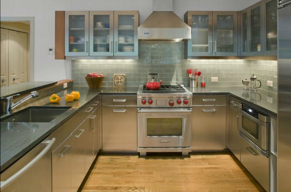 Ar trebui să alegi fronturi din aluminiu pentru bucătărie?  Fotografie și interior bucătărie