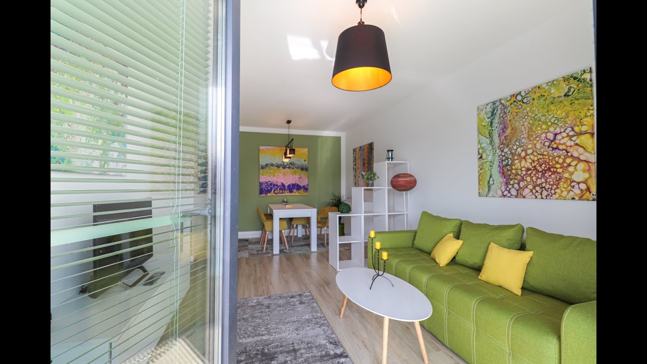 Amenajare relaxată și colorată într-un apartament de 2 camere din Cluj Napoca – Park Lake !